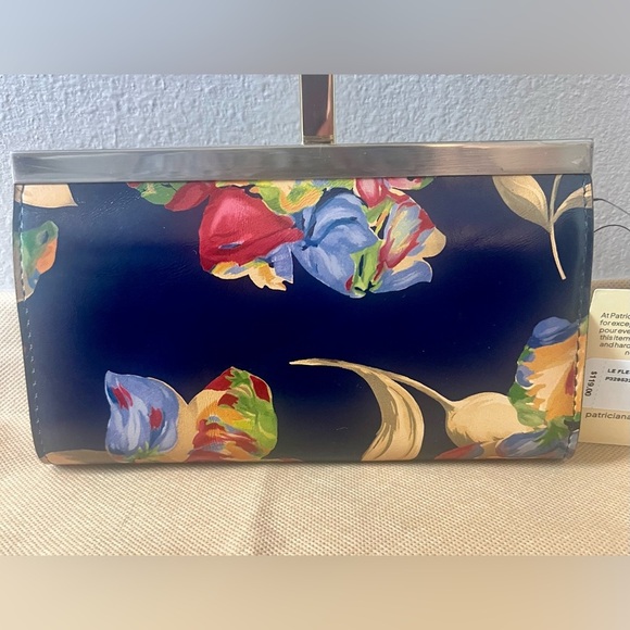 NWT Patricia Nash Leather Cauchy Framed Wallet- Le Fleur - Picture 2 of 5
